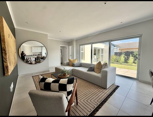 3 BEDROOM HOUSE FOR SALE IN SHEFFIELD BEACH